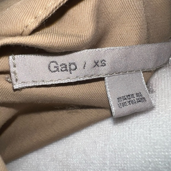 GAP Bomber Style Light-Weight Jacket. Size XS - Picture 4 of 6